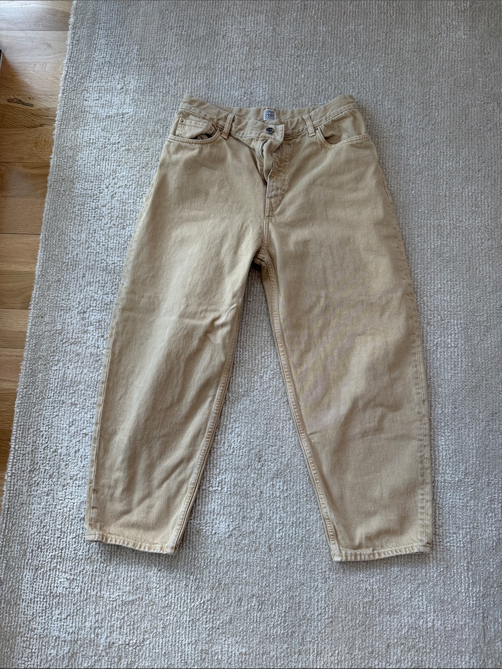 Toteme Beige Cropped Jeans